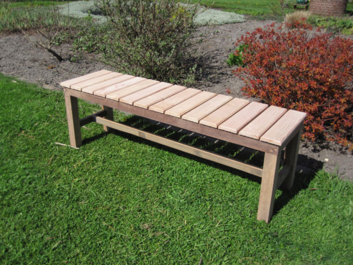 Tuinbankje van duurzaam resthout (azobé en douglas)